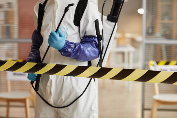 Professional Biohazard technician working in De Soto, IA